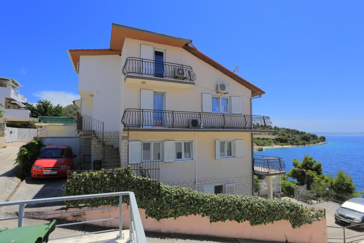 Apartments By The Sea Okrug Donji, Ciovo - 16657 Donji Okrug  エクステリア 写真