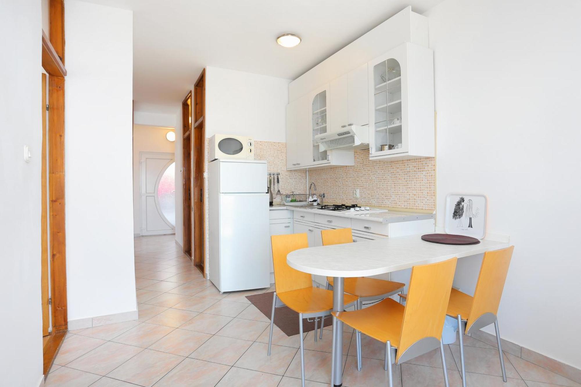 Apartments By The Sea Okrug Donji, Ciovo - 16657 Donji Okrug  部屋 写真